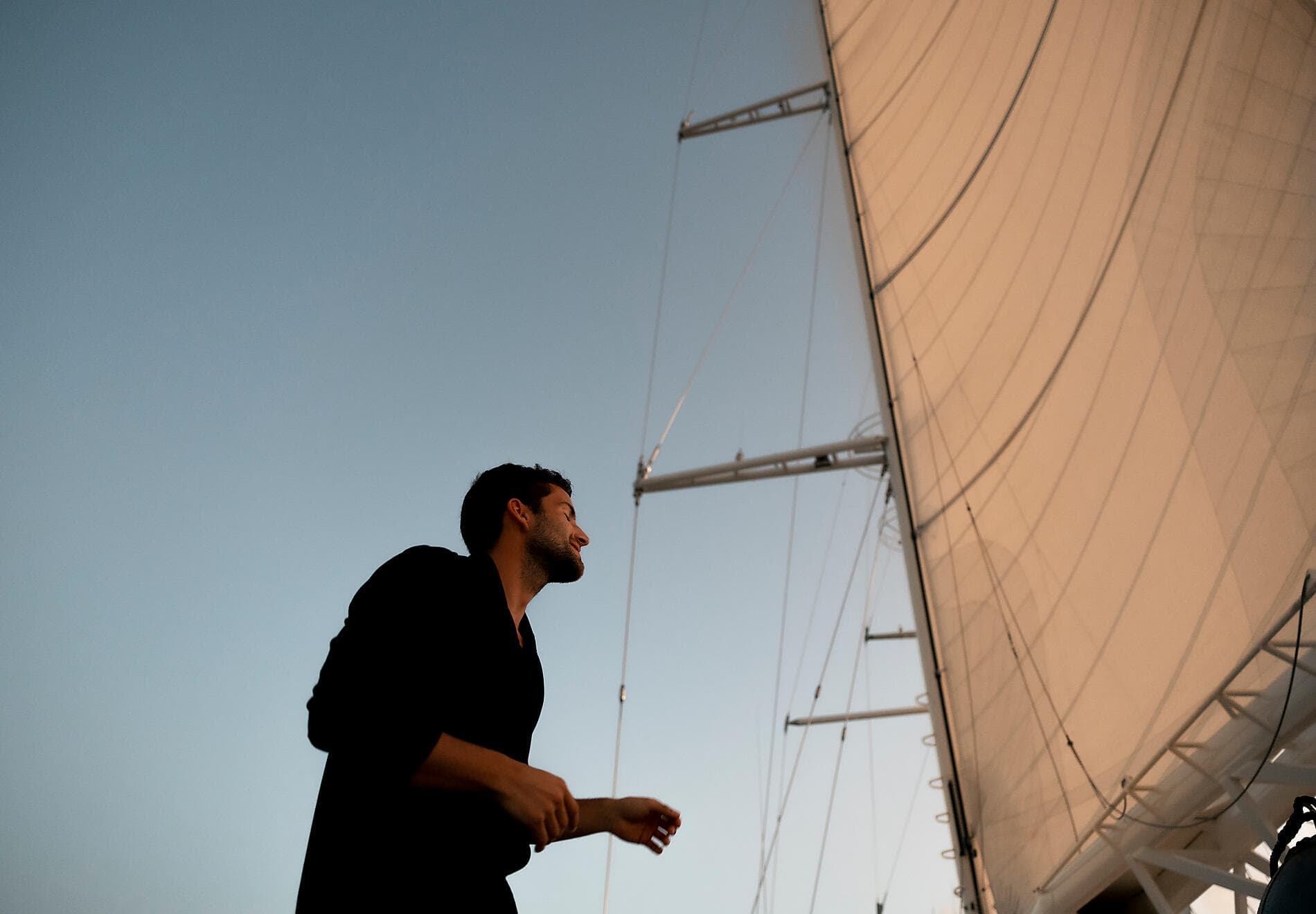 Unterwegs unter Segeln im Herzen der Kleinen Antillen 