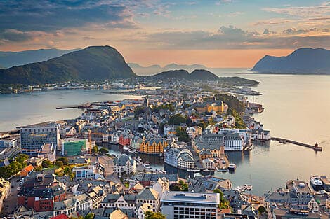 26. Aug 27 - Alesund