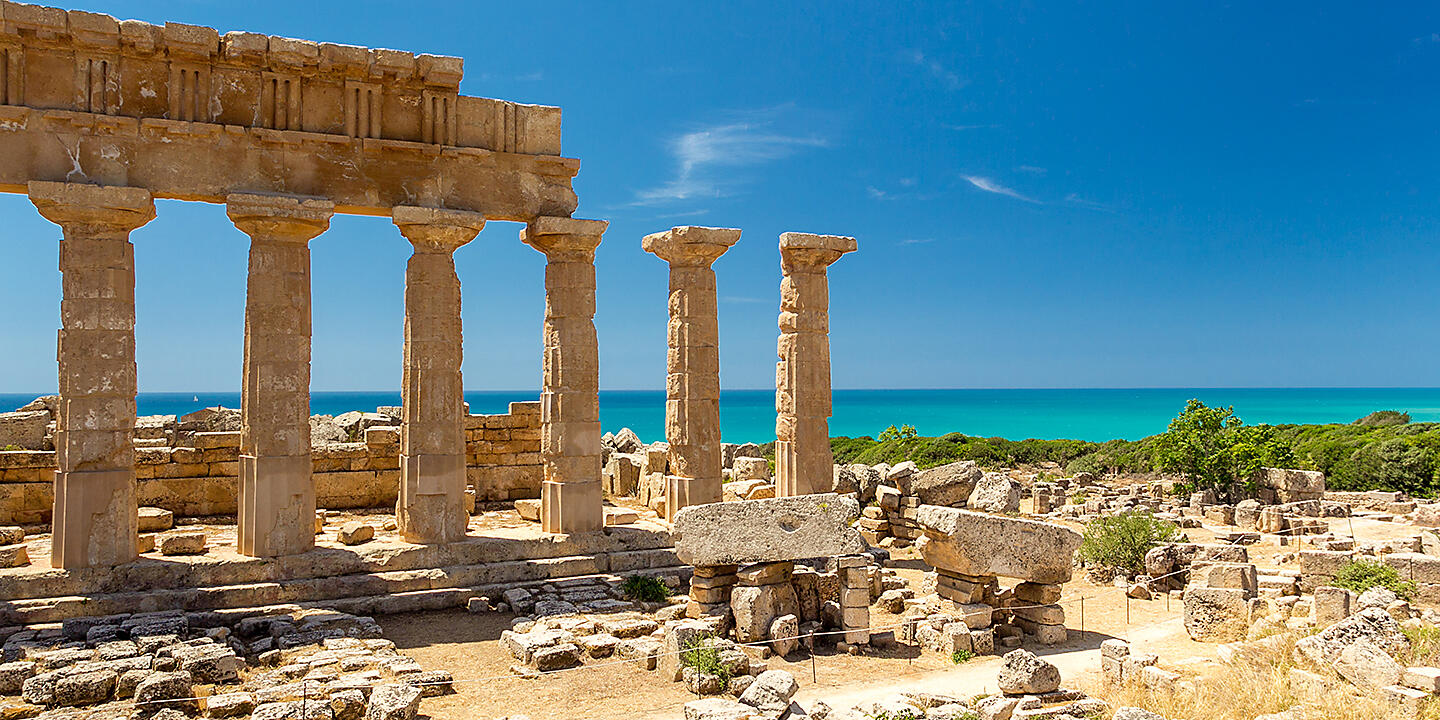 Kreuzfahrt durch das Mittelmeer: Sizilien, Sardinien und Mallorca – mit Smithsonian Journeys Kreuzfahrt durch das Mittelmeer: Sizilien, Sardinien und Mallorca – mit Smithsonian Journeys